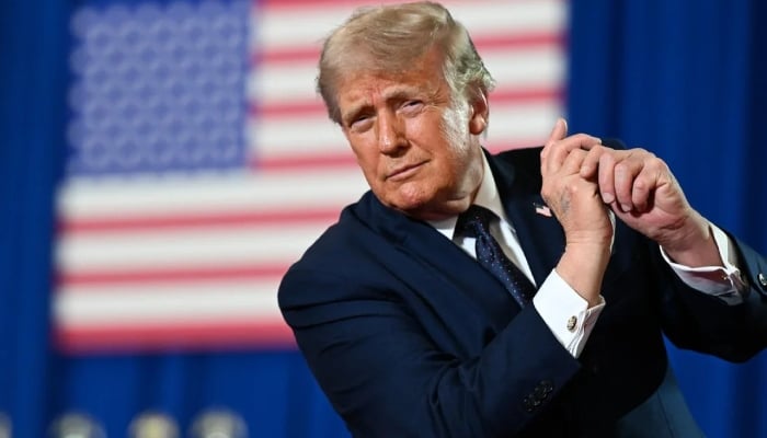Trump calls out artists who pulled out of concert, suggests complete revamp