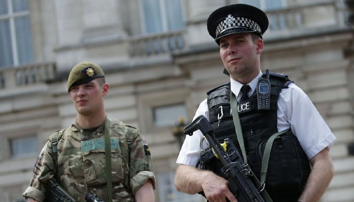 Royal security scandal: 5 armed officers face major consequences over Kensington incident