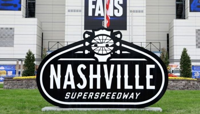 NASCAR Cracker Barrel 400: Race delayed by rain at Nashville Superspeedway