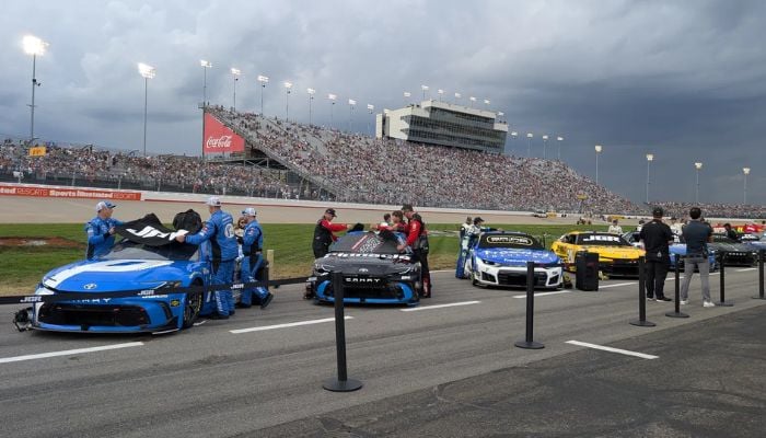 Denny Hamlin wins thrilling cracker barrel 400 at Nashville after rain delay