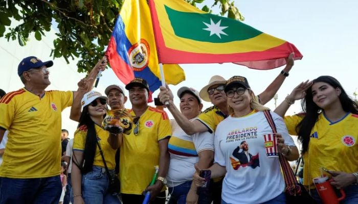 Far-right outsider Abelardo de la Espriella and leftist Ivan Cepeda advance to Colombia’s June 21 presidential runoff