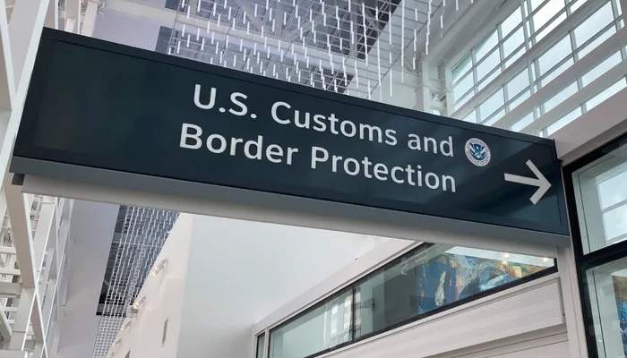 Markwayne Mullin CBP airport plan sparks criticism: Devastating mistake