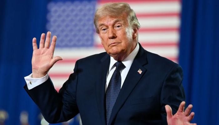 Trump surfaces after brief hiatus addressing health speculation and Iran talks