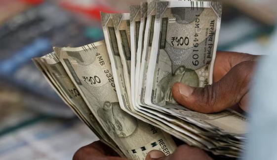 بھارتی اسٹاک مارکیٹ، عالمی سرمایہ کاری 10 سال کی کم ترین سطح پر پہنچ گئی