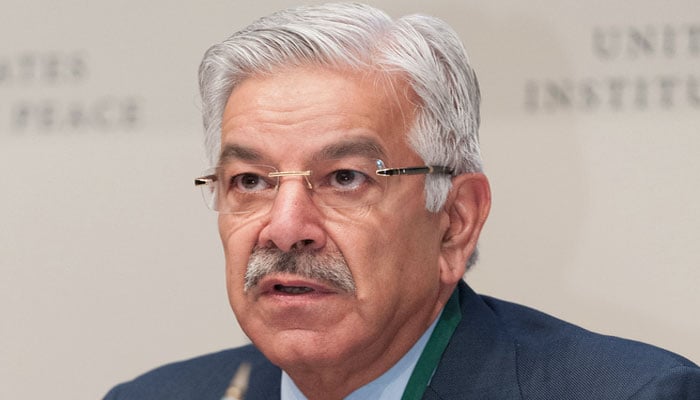 مقبوضہ، آزاد اور پاکستان کے کشمیریوں میں کوئی تفریق نہیں، خواجہ آصف
