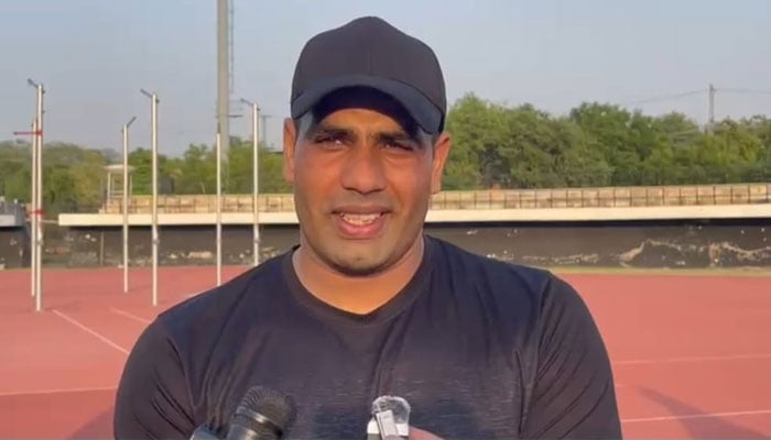 اولمپک گولڈ میڈلسٹ جیولین تھرور ارشد ندیم—فائل فوٹو