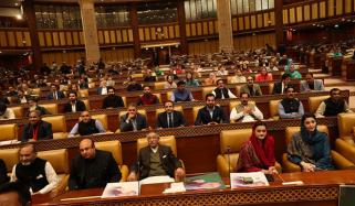 حکومت پنجاب نے بجٹ خدوخال کو حتمی شکل دے دی، مجموعی حجم 5131 ارب ہوگا، ذرائع