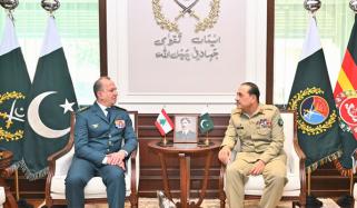 لبنانی کمانڈر ان چیف کی فیلڈ مارشل سید عاصم منیر سے ملاقات