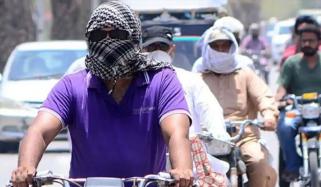 کراچی میں شدید گرمی، ماہرین نے شہریوں کو کیا احتیاطی تدابیر اختیار کرنے کا مشورہ دیا؟