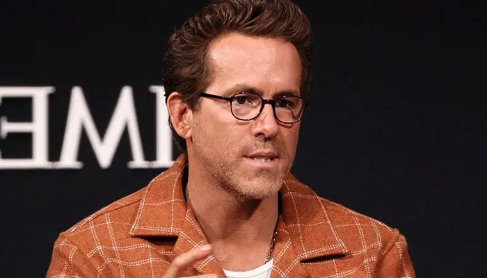 Ryan Reynolds recalls chilling drunk driver crash that almost killed him