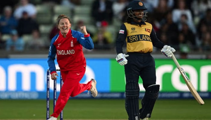 ویمن T20 ورلڈ کپ، انگلینڈ نے سری لنکا کو چت کردیا