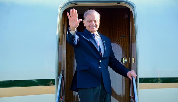 وزیرِ اعظم شہباز شریف—فائل فوٹو