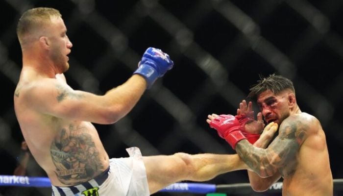 Gaethje stuns Topuria via corner stoppage to win UFC lightweight title at White House