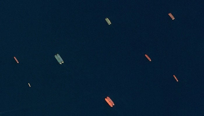 Satellite images expose secret US operation to transport oil from the Gulf