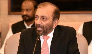 ہمارے گورنر کو کیوں نکالا ہمیں جواب دیا جانا چاہیے: فاروق ستار