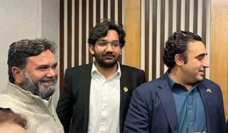 بلاول نے ہمیں کہا آپ اپنے صوبے کیلئے لڑیں، کیوں ہمارا صوبہ سرائیکستان نہیں بن رہا؟ سینیٹر رانا محمود الحسن