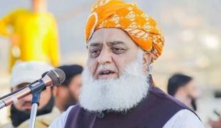 الیکشن کا اصلی نتیجہ دیا جائے ورنہ اسمبلی میں آرام سے نہیں بیٹھنے دونگا: مولانا فضل الرحمان