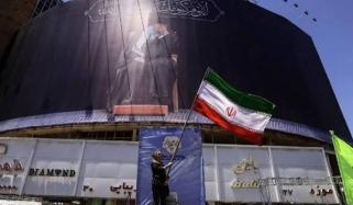 ایران کیلئے 300 ارب ڈالرز کا تعمیرِ نو فنڈ امریکی سیاست میں نیا تنازع بن گیا