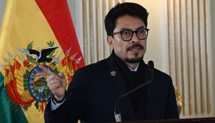Bolivia president deploys army against protesters after emergency declared