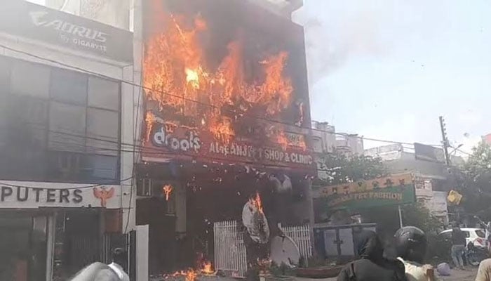 تصویر سوشل میڈیا۔