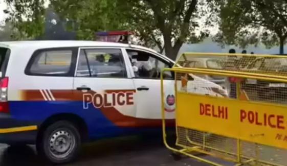 بھارت: فٹ پاتھ پر رہنے والی 10 سالہ بچی اغواء اور زیادتی کے بعد قتل