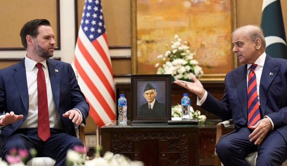 ایران امریکا جنگ میں پاکستان کے مصالحتی کردار کے سبب معاشی بہتری کے امکانات روشن