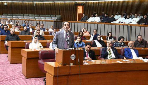 وزیرِ اعظم کیلئے چند وزیر مشکلات پیدا کرتے ہیں: بلاول بھٹو زرداری