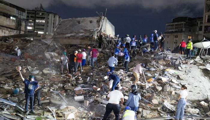 Venezuela earthquake death toll crosses 900 as rescue efforts intensify