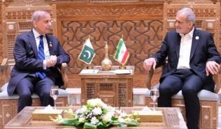 وزیراعظم شہباز شریف کا دورۂ ایران اور سپریم لیڈر کی نمازِ جنازہ میں شرکت کا امکان