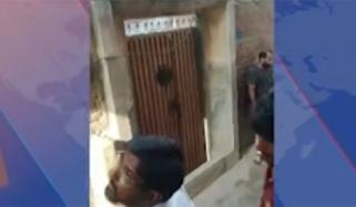 اوکاڑہ میں گھر سے ماں اور تین بچوں کی لاشیں ملی ہیں، پولیس