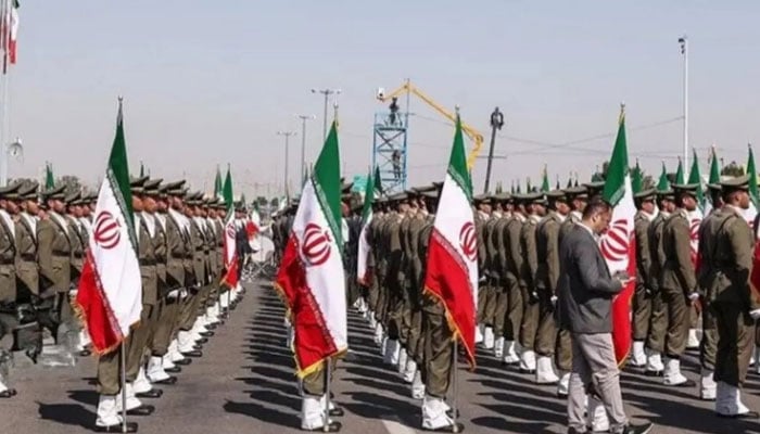 ایران میں نامعلوم افراد کا حملہ، پاسداران کے 2 گارڈز شہید