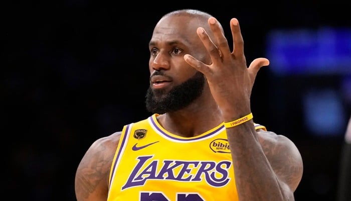 Can LeBron James join Warriors in NBA free agency? Silence sparks rumours