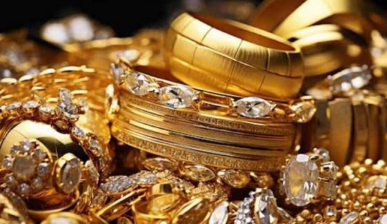 ملک میں سونے کی قیمتیں مسلسل گرنے لگیں