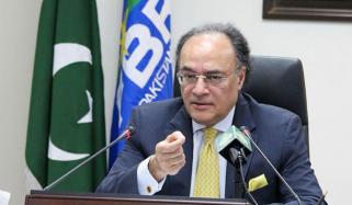 گزشتہ ڈھائی سال کے دوران پاکستان کی ٹیکس وصولیاں تقریبا دوگنی ہو چکی ہیں، وزیر خزانہ 