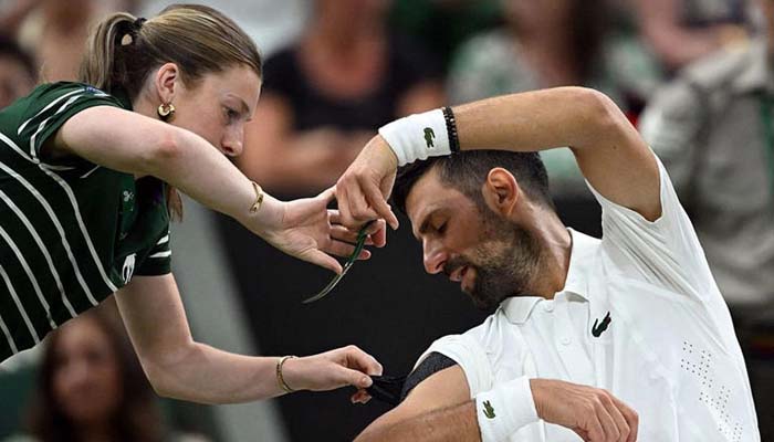 Novak Djokovic prank with Wimbledon ball sparks frenzy: ‘Practical Djoker’