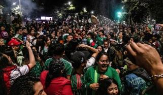 فیفا ورلڈ کپ: میکسیکو کی جیت کا جشن، 3 افراد جاں بحق