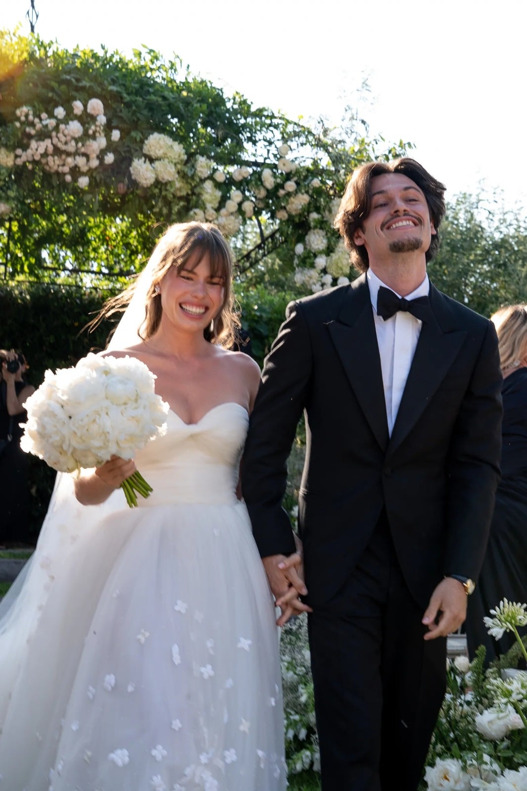 Pamela Andersons son Dylan Lee weds longtime girlfriend in intimate Paris ceremony