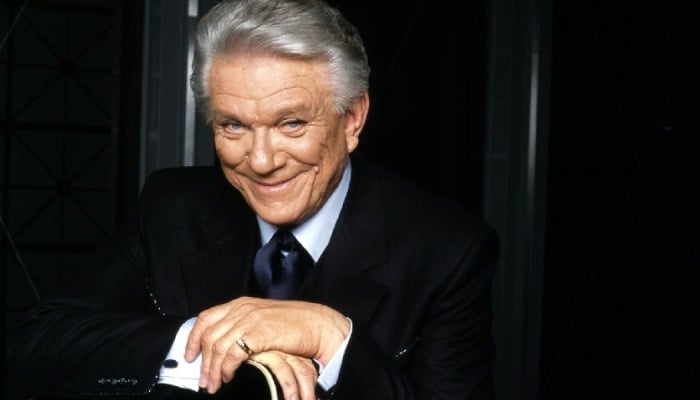 Tommy Hunter, Canadian music star dies at 89: Heres what we know