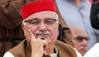 خیبر پختونخوا کا ہر بجٹ بانی سے ملاقات کے بغیر پیش، منظور ہوجاتا ہے، میاں افتخار حسین
