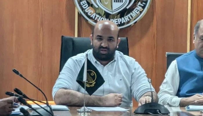 وزیرِ تعلیم پنجاب رانا سکندر— فائل فوٹو