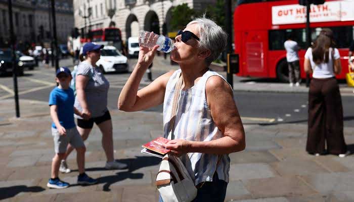 Another heatwave expected in several parts of England, with temp to soar above 30C
