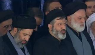 آیت اللّٰہ علی خامنہ ای شہید کی آخری رسومات: 3 بیٹے شریک، مجتبیٰ خامنہ ای کیوں غیر حاضر رہے؟