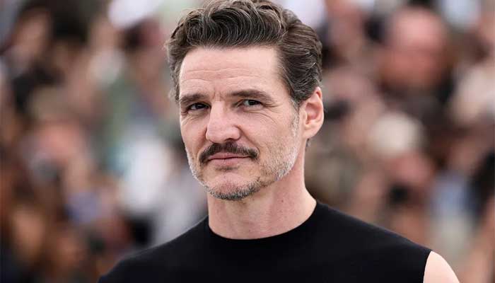 Pedro Pascal turns heads with effortless style at Chanel Haute Couture show in Paris