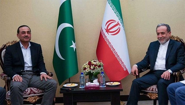 فیلڈ مارشل سید عاصم منیر سے ایرانی وزیر خارجہ عباس عراقچی کا ٹیلیفونک رابطہ