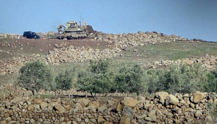 اسرائیلی فوج کی شام میں دراندازی، دیہات میں شہریوں کی تلاشی لی