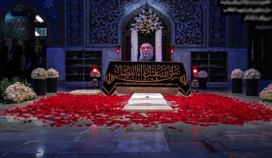 آیت اللّٰہ خامنہ ای کی قبر کی ویڈیو اور تصاویر سامنے آ گئیں