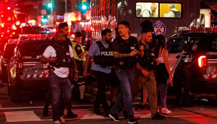 Toronto shooting: Carney blasts ‘senseless violence’ after 2 dead, 4 injured