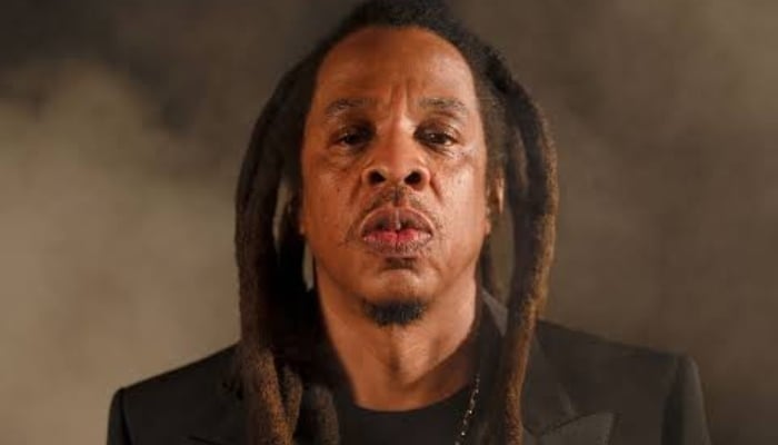 Jay-Zs final Yankee Stadium show ends with emotional apology: Im really sorry