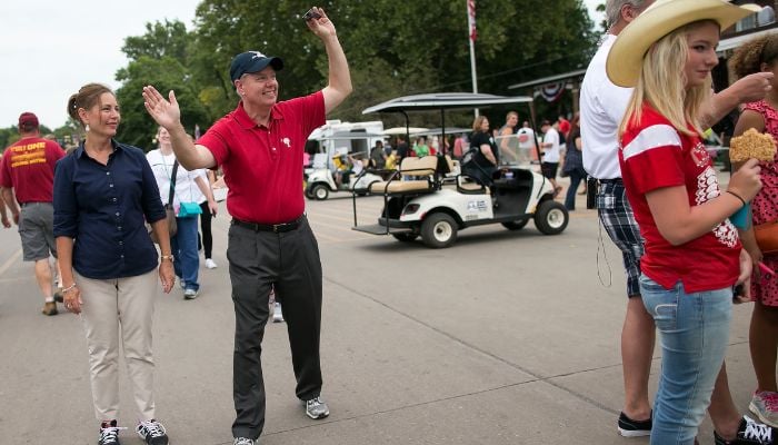 Trump backs late Senator Graham’s sister to fill his seat