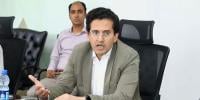 پاکستان میں پیٹرولیم قیمتیں بنگلادیش، سری لنکا، ترکیہ سے کم، بھارت کے برابر ہیں، علی پرویز